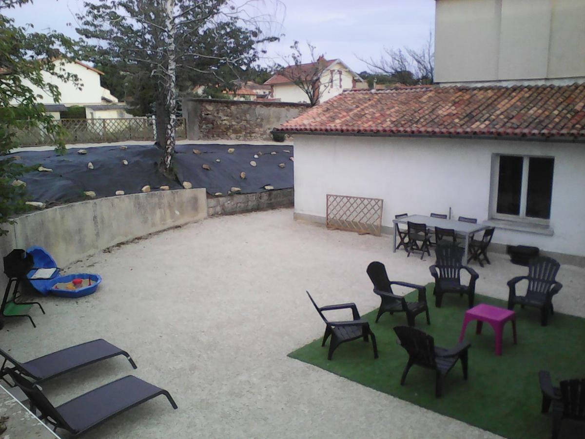 Les Du Thouet Apartment